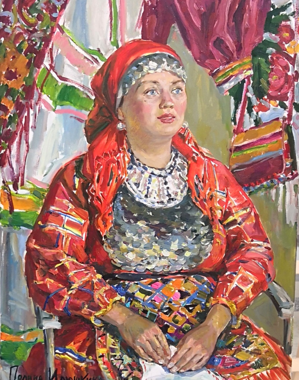 Портрет художницы Марины Симоновой в марийском костюме 