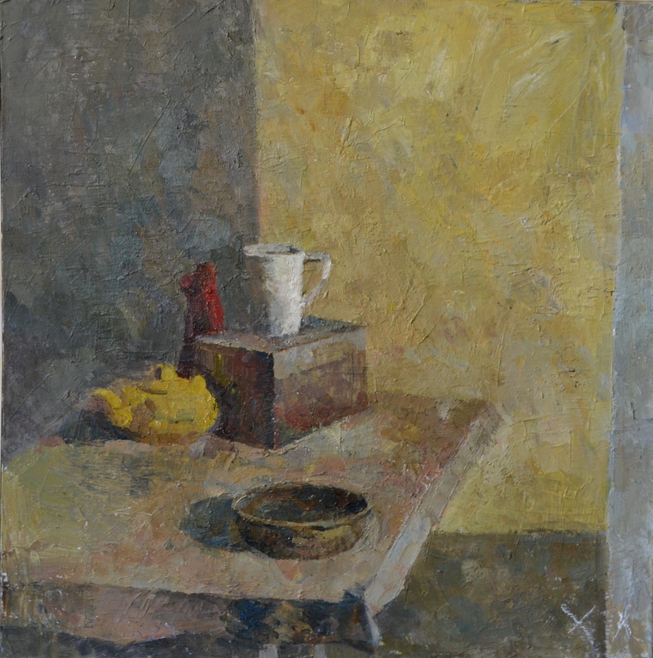 Натюрморт с желтым чайником