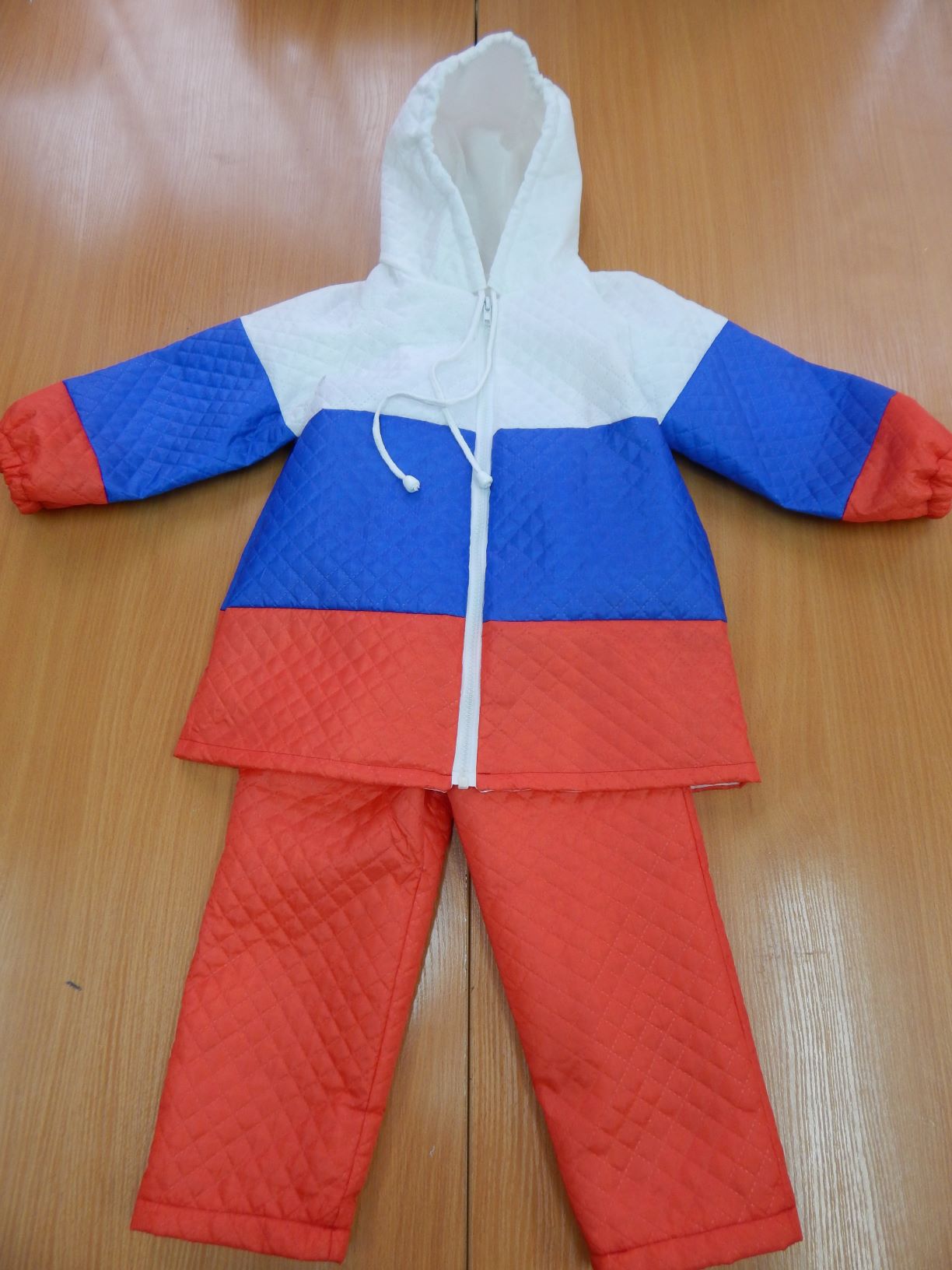 Детский костюм "Трехцветный"